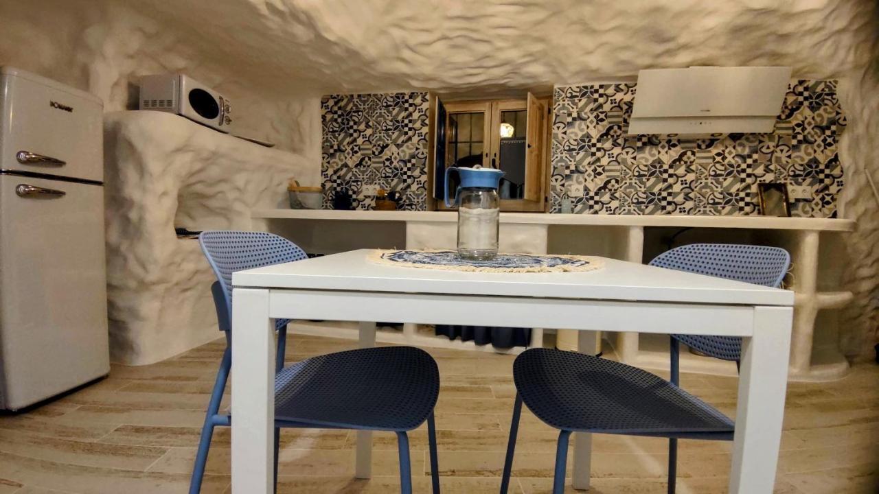 Complejo Cuevas Otto Pensionat Baza Exteriör bild