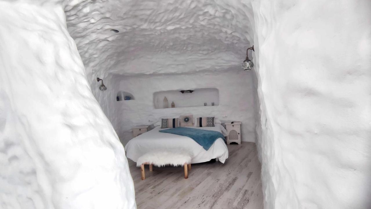 Complejo Cuevas Otto Pensionat Baza Exteriör bild
