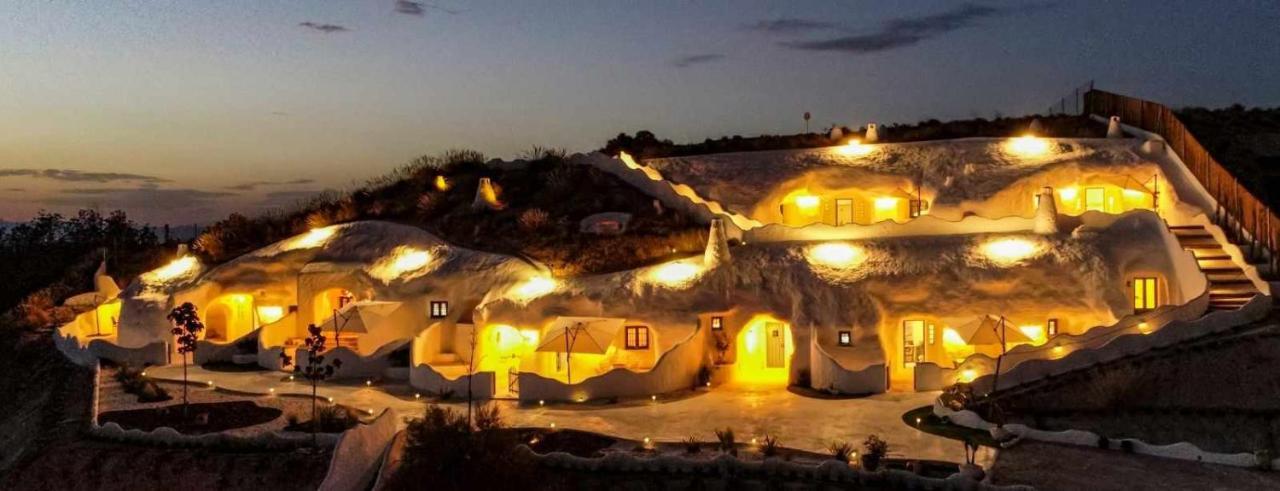 Complejo Cuevas Otto Pensionat Baza Exteriör bild